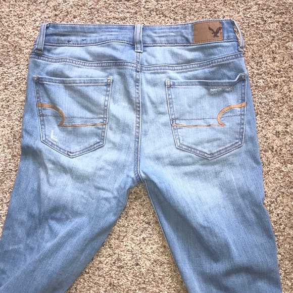 American Eagle Ripped Jeans - Picture 2 of 4